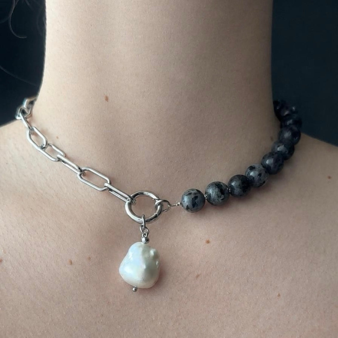 “Shadow Pearl” choker