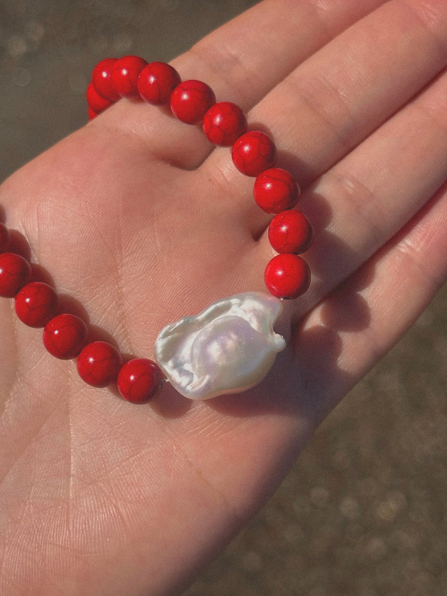 “Red Pearl” necklace