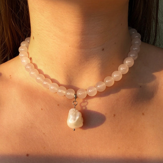 “Nereis” Agate & Pearl necklace