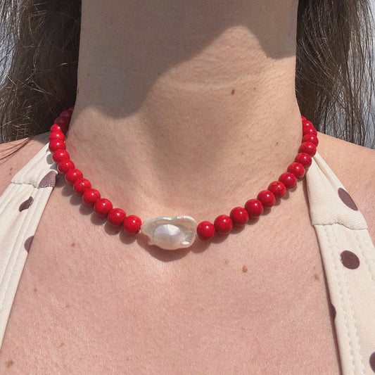 “Red Pearl” necklace